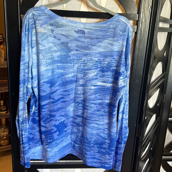 The North Face Blue Burnout Abstract Long Sleeve Pull On Tee / T Shirt Top. - Picture 7 of 12